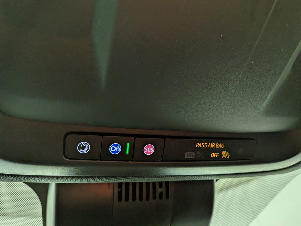 Certified 2024 Chevrolet Tahoe Z71 w/ Luxury Package image 32