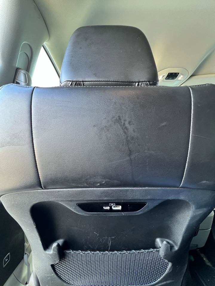 Used 2023 Chrysler Pacifica Touring-L image 15