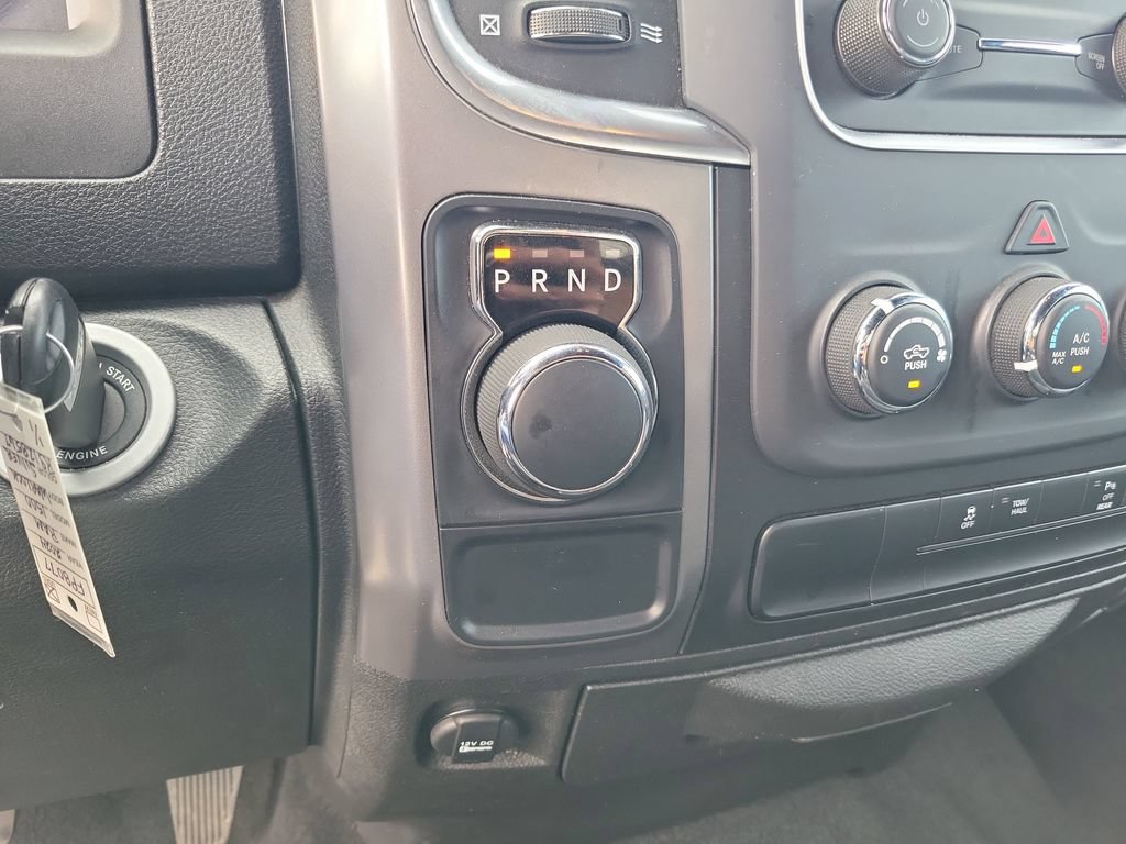 Used 2024 RAM 1500 Warlock RWD image 23