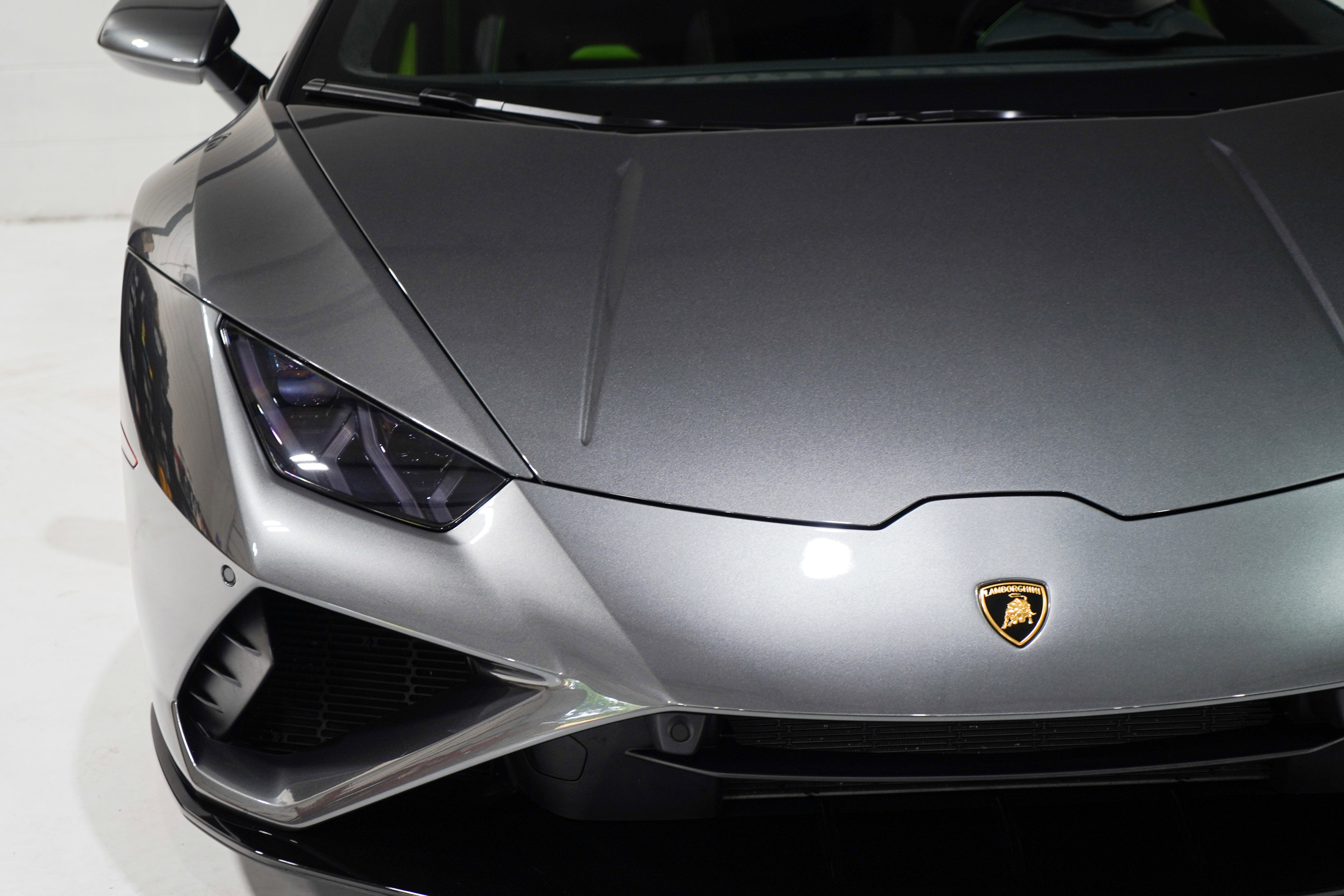Used 2022 Lamborghini Huracan EVO RWD image 28