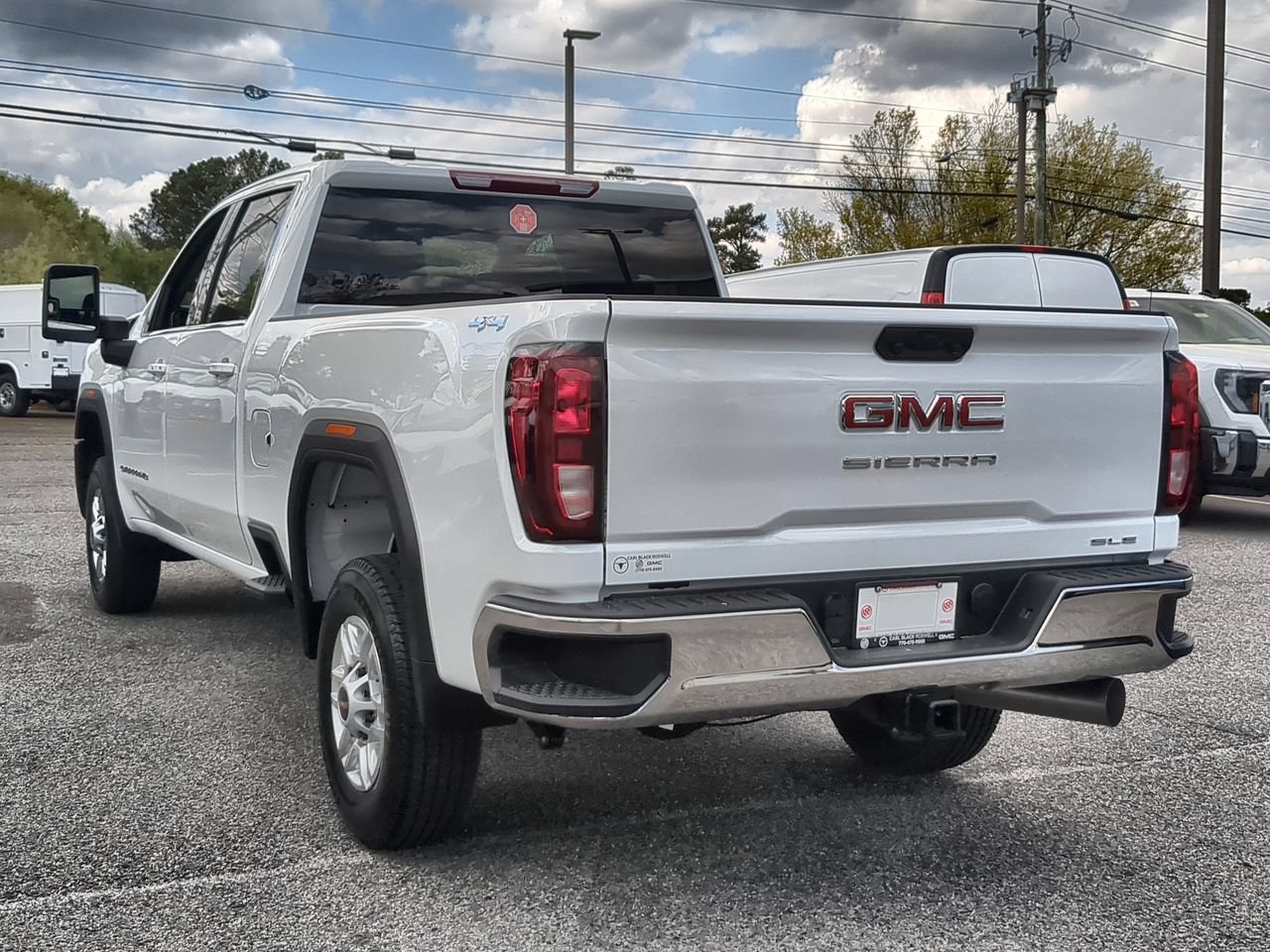 New 2026 GMC Sierra 2500 SLE w/ SLE Value Package; AWD/4WD image 6