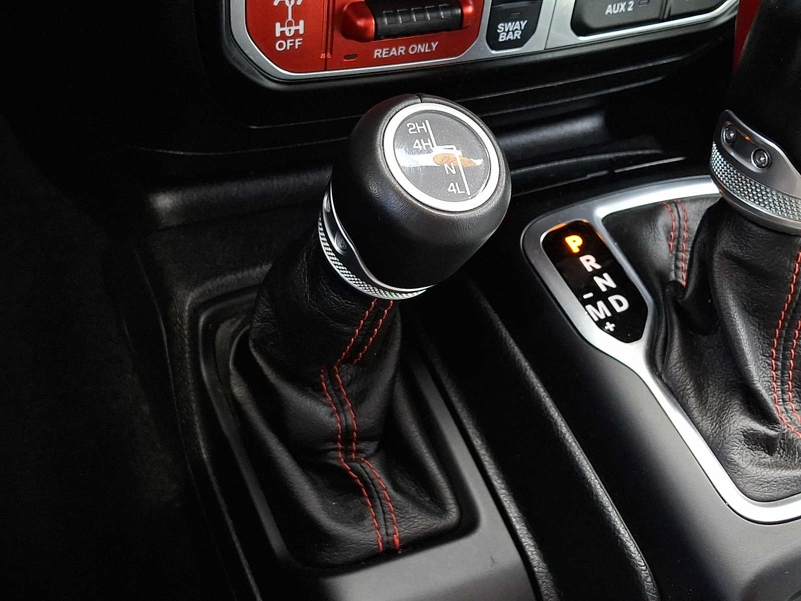 Used 2020 Jeep Gladiator Rubicon AWD/4WD image 24