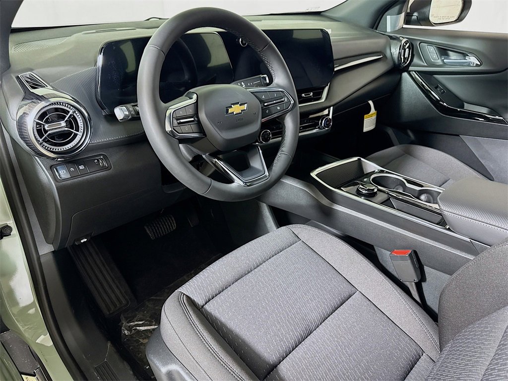 New 2026 Chevrolet Equinox LT image 5