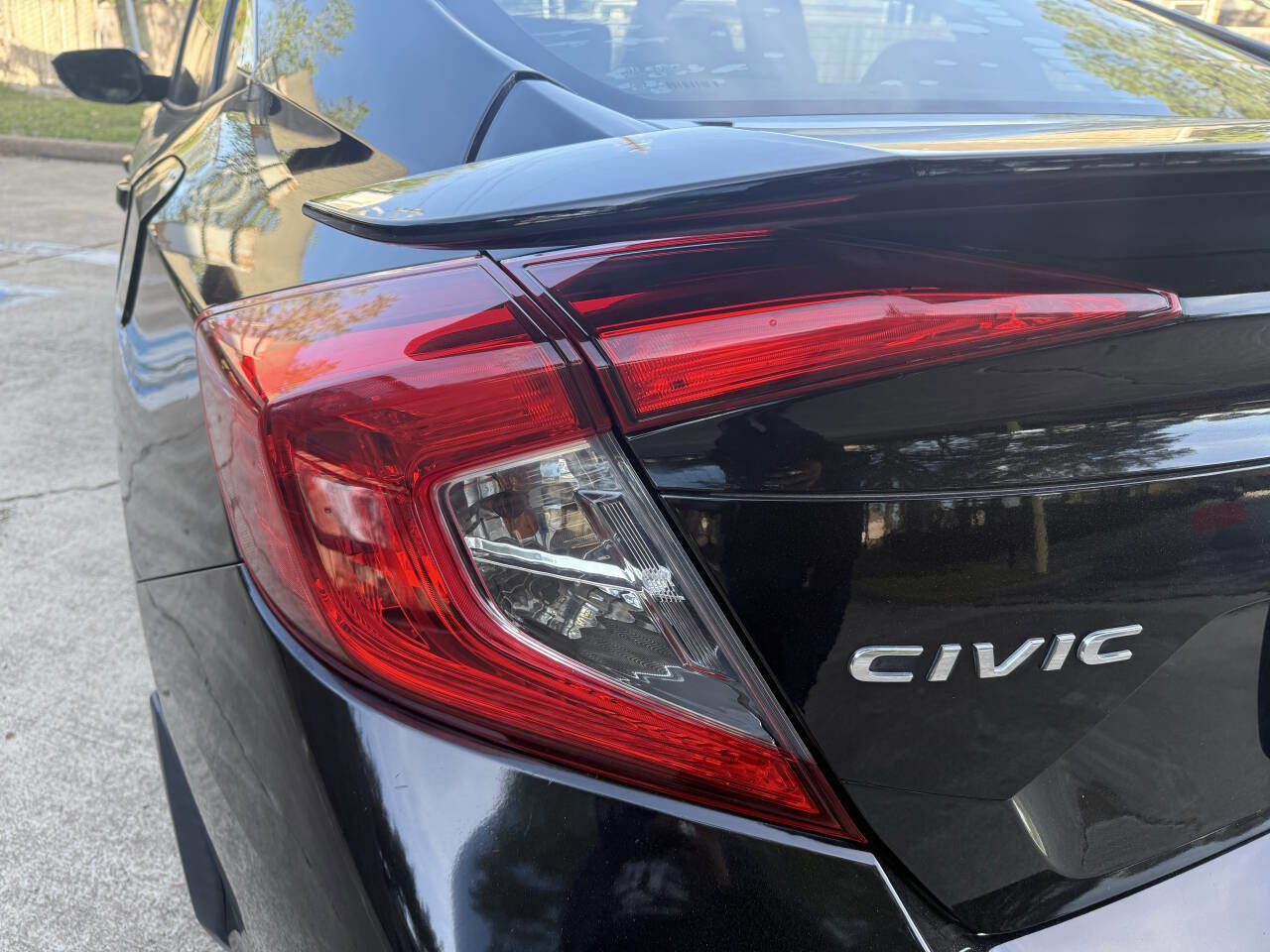 Used 2019 Honda Civic Si image 16