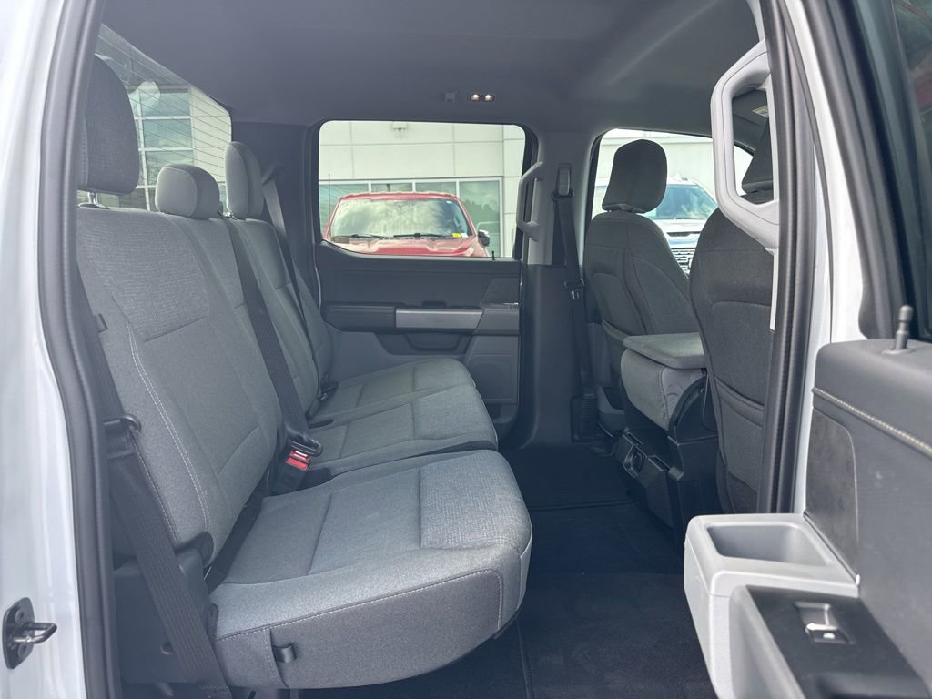 Used 2025 Ford F150 XLT w/ Equipment Group 301A Standard AWD/4WD image 19