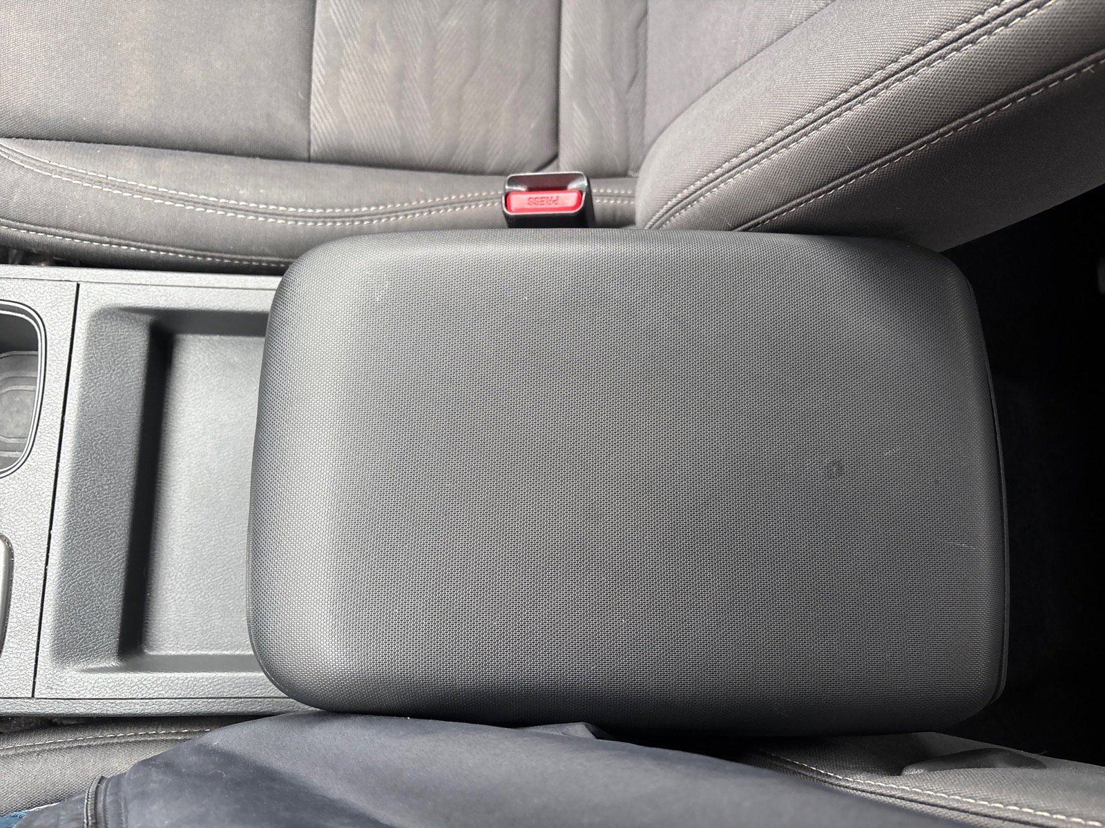 Used 2022 Nissan Frontier SV image 35