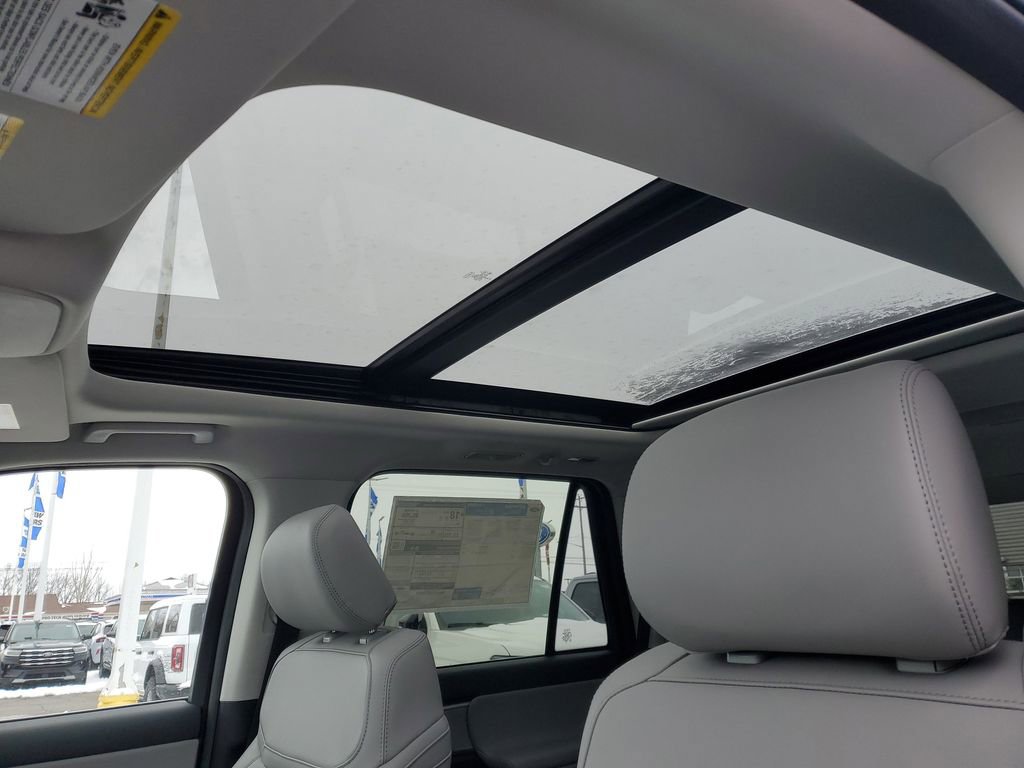 New 2026 Ford Expedition Active image 10