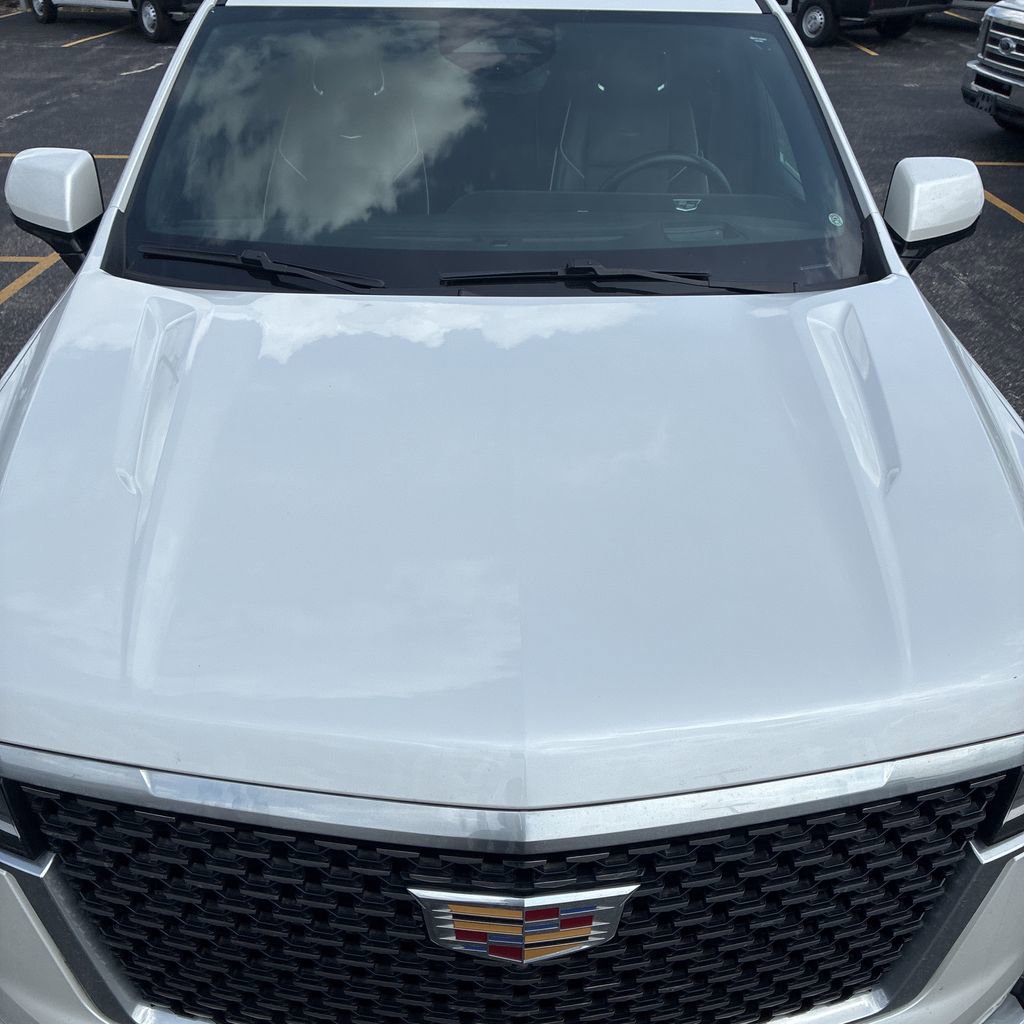 Used 2023 Cadillac Escalade Premium Luxury AWD/4WD image 9