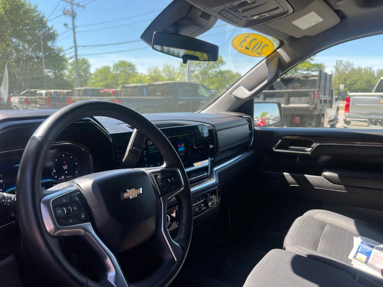 Certified 2023 Chevrolet Silverado 1500 LT AWD/4WD image 14