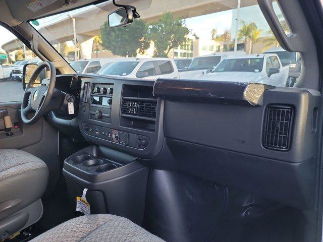 New 2025 Chevrolet Express 2500 w/ Driver Convenience Package RWD image 25
