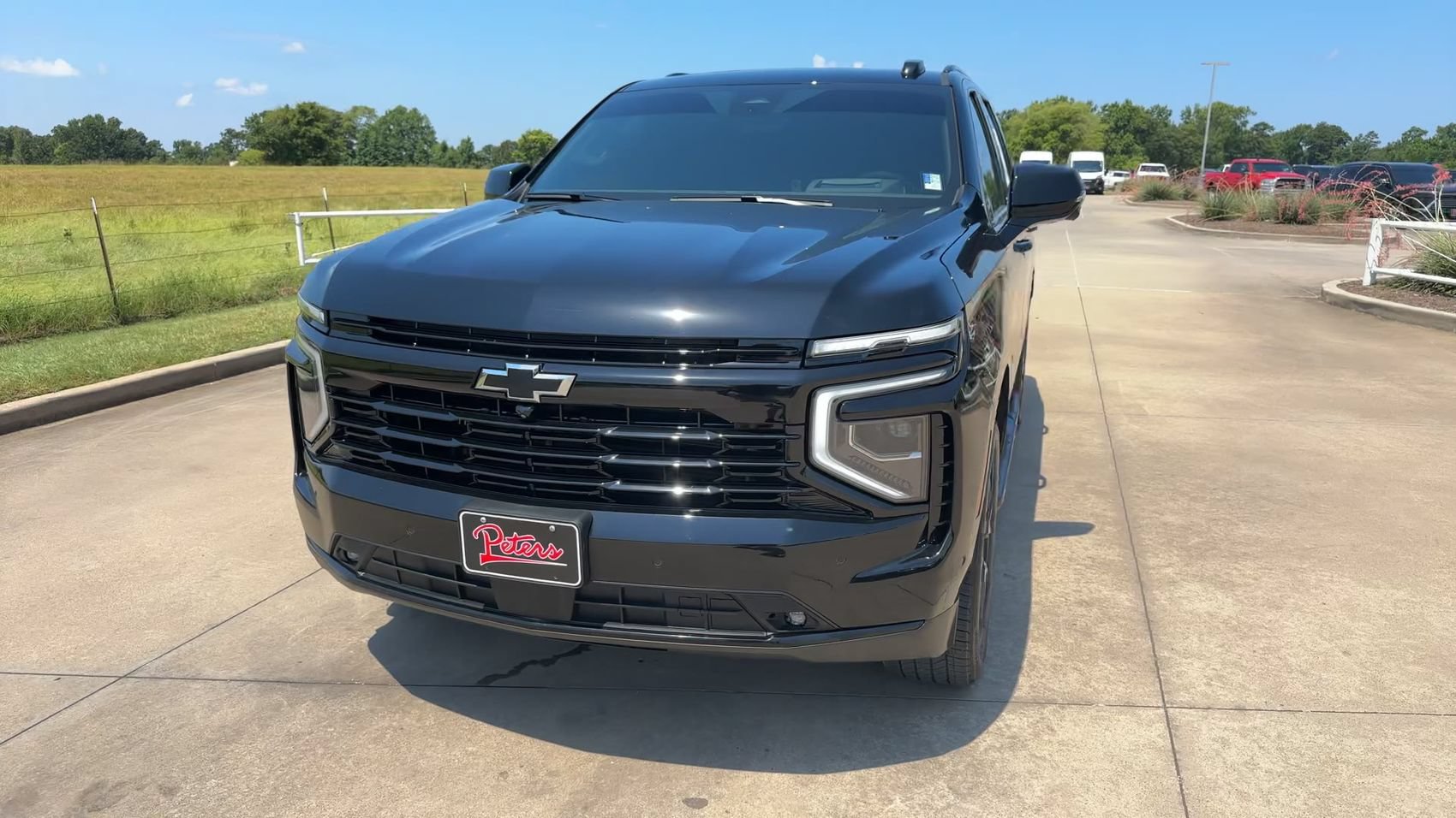 Used 2026 Chevrolet Tahoe RST AWD/4WD image 4