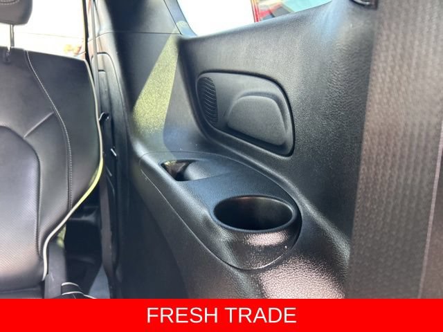 Used 2024 Chrysler Pacifica Premium FWD image 45