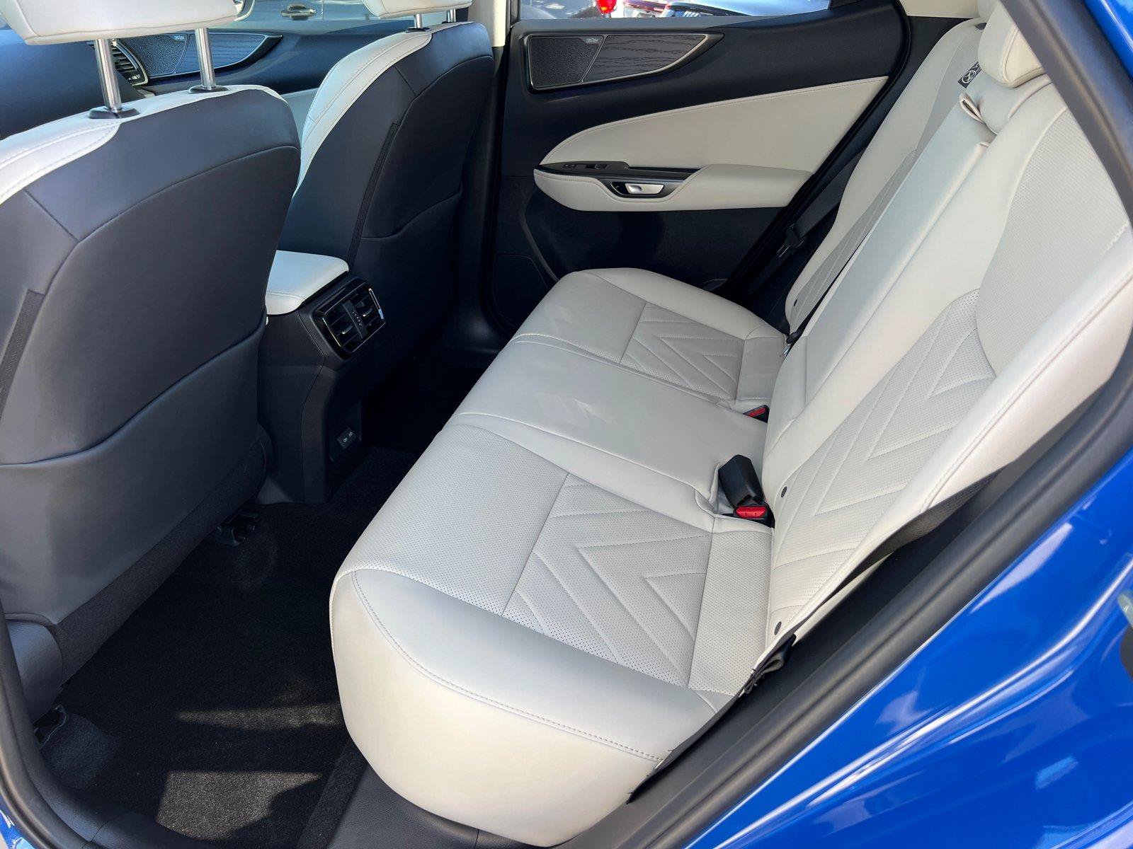 Used 2025 Lexus NX 350 AWD w/ Accessory Package (2T) image 21