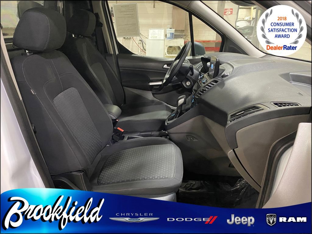 Used 2023 Ford Transit Connect XLT image 22
