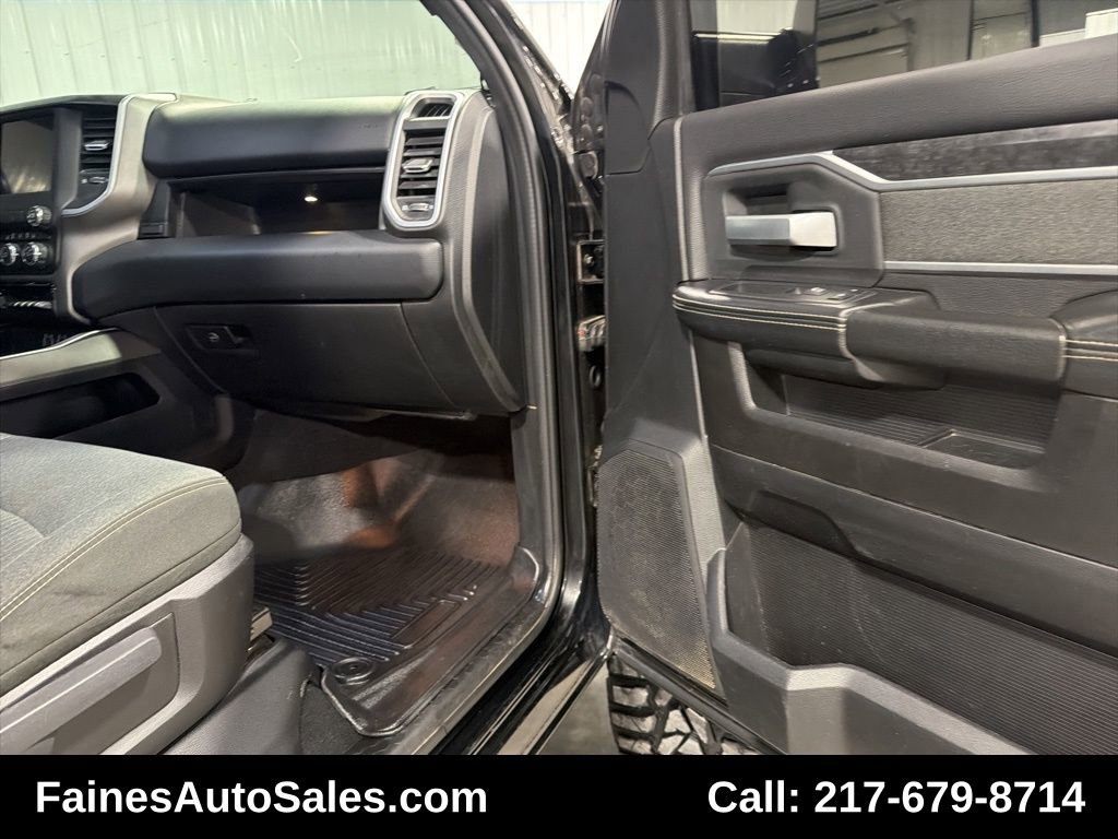 Used 2019 RAM 2500 Big Horn w/ Black Appearance Package image 76