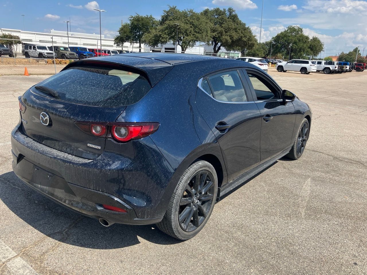 Used 2024 MAZDA MAZDA3 s FWD image 4