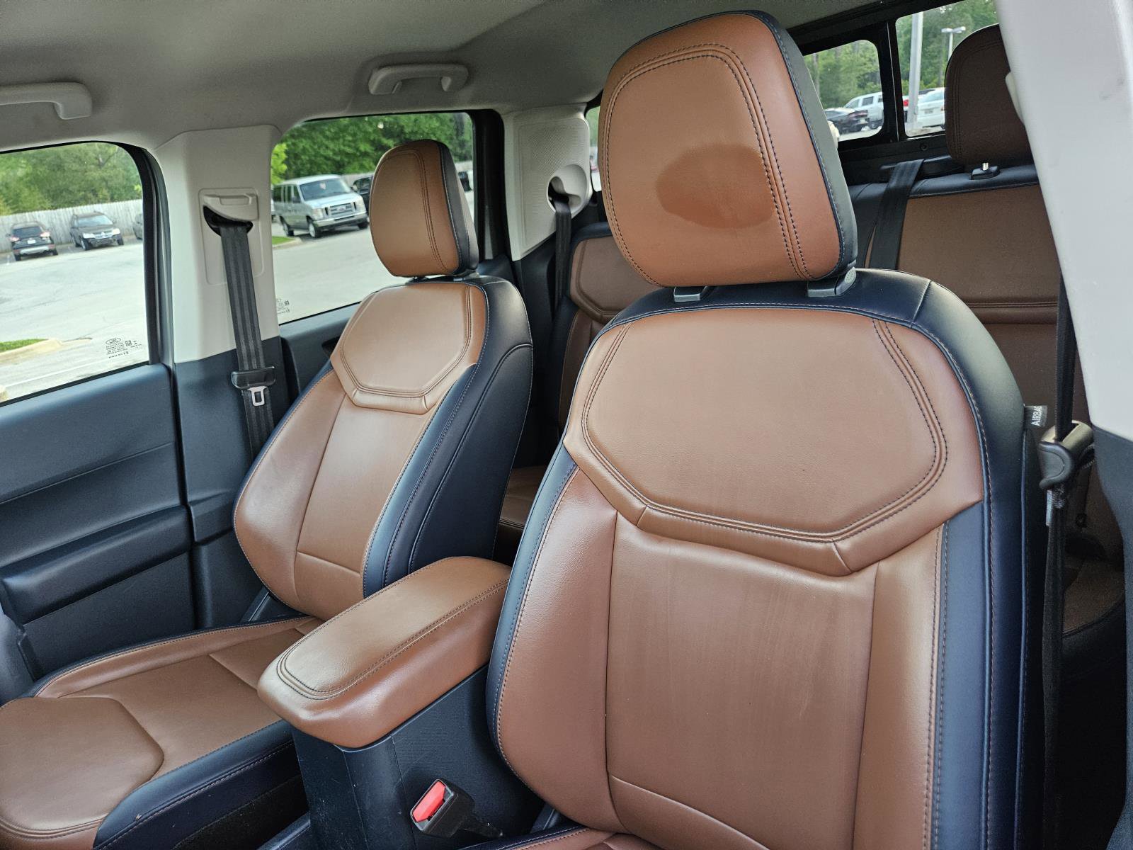 Used 2022 Ford Maverick Lariat image 12