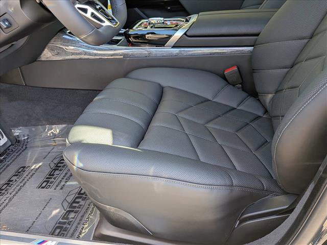 New 2025 BMW 760i xDrive image 4