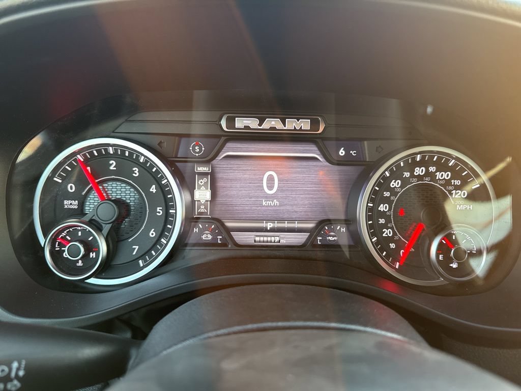 New 2026 RAM 1500 Express AWD/4WD image 14