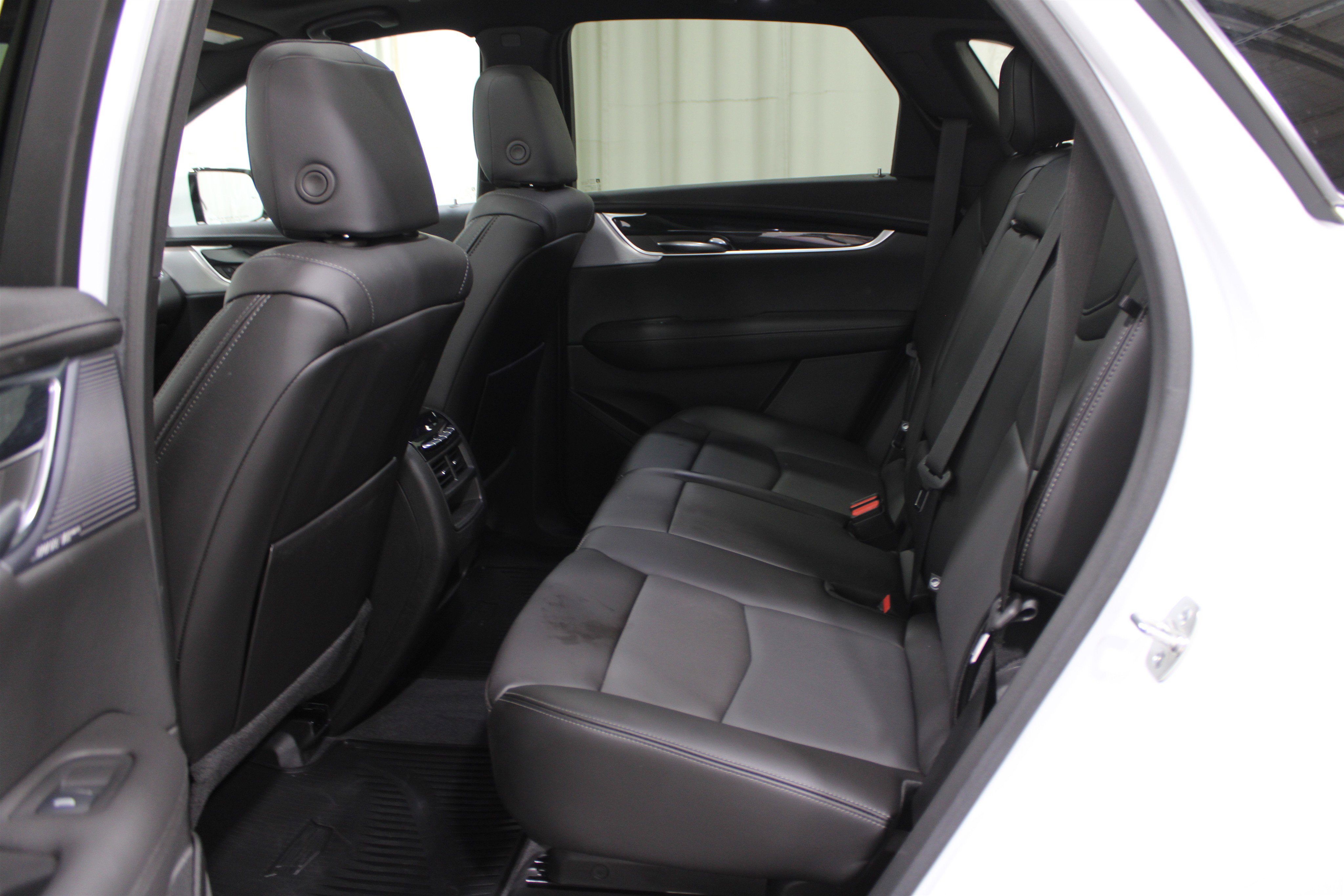 Certified 2024 Cadillac XT5 Premium Luxury w/ Technology Package image 27