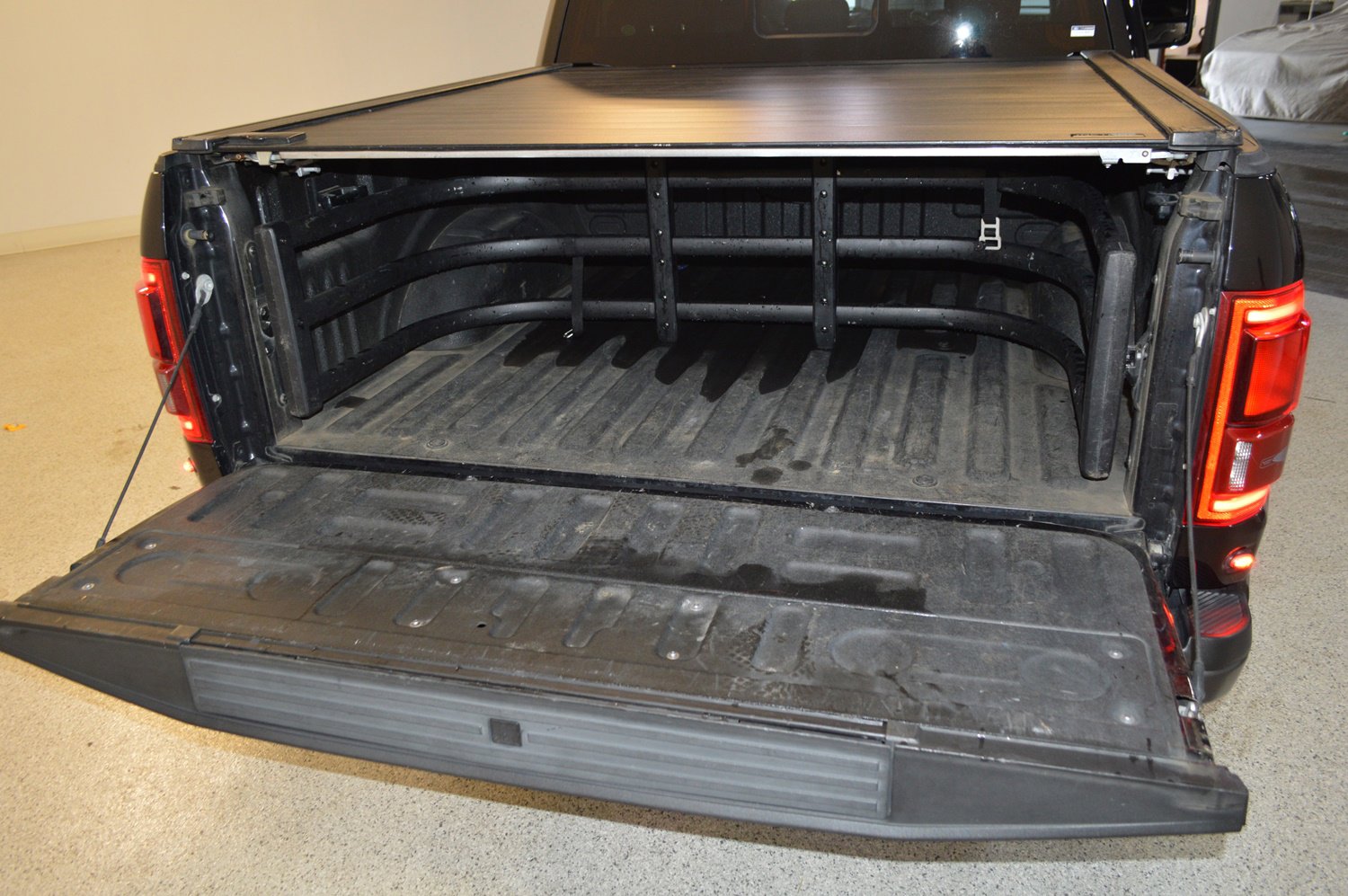 Used 2019 Ford F150 Raptor w/ Equipment Group 802A Luxury image 12