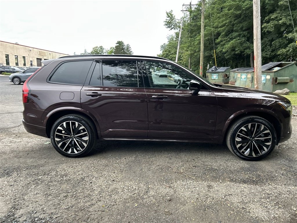 New 2026 Volvo XC90 T8 Ultra image 9