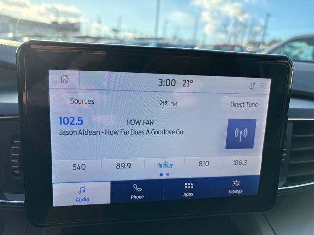 Certified 2024 Ford Explorer XLT w/ Equipment Group 202A image 22