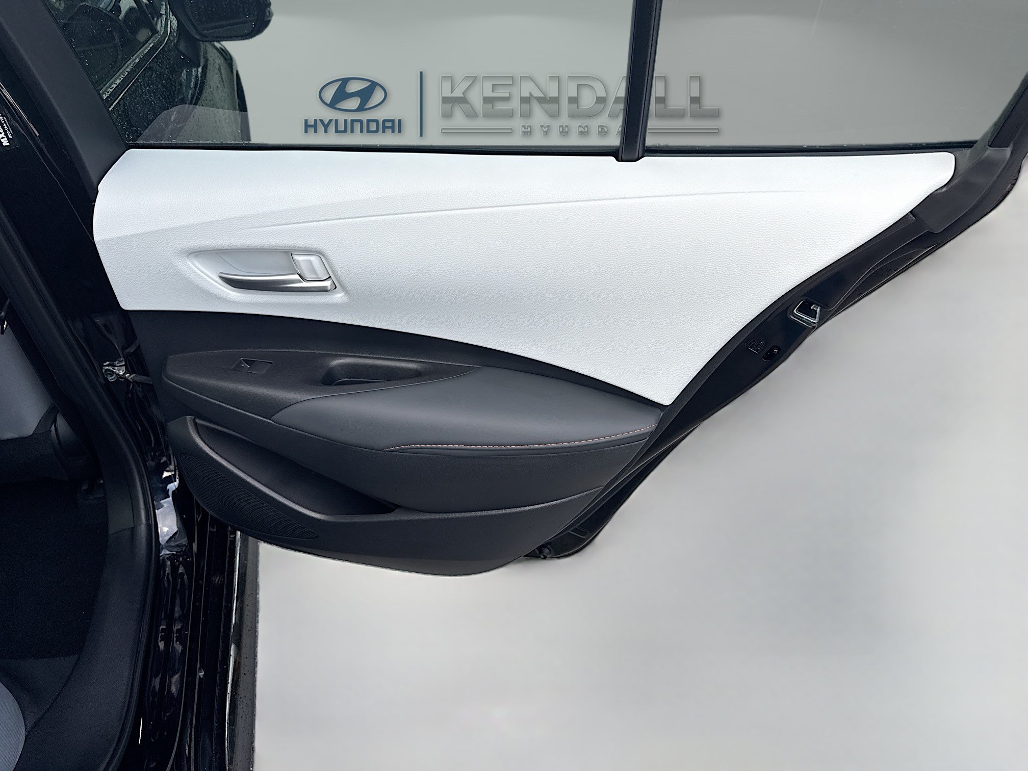 Used 2025 Toyota Corolla FX w/ Convenience Package FWD image 27