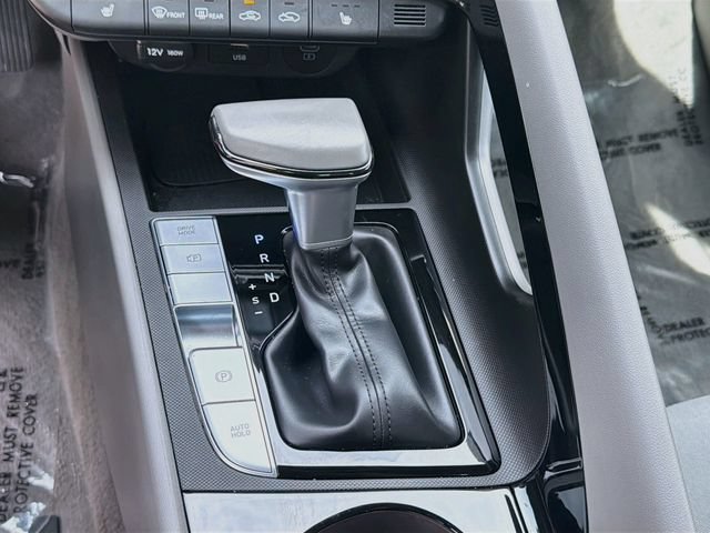 Certified 2025 Hyundai Elantra SEL FWD image 16