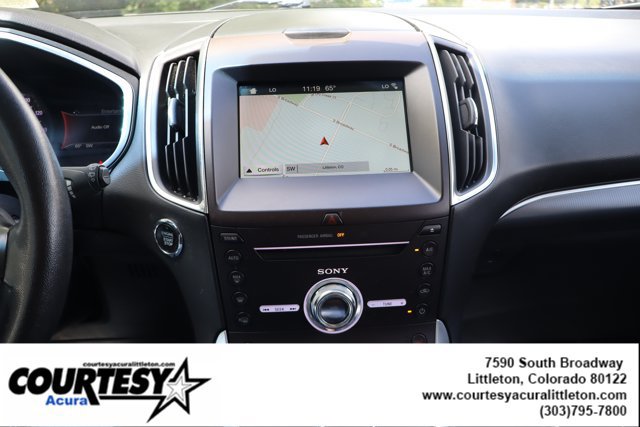 Used 2018 Ford Edge Titanium w/ Technology Package AWD/4WD image 16