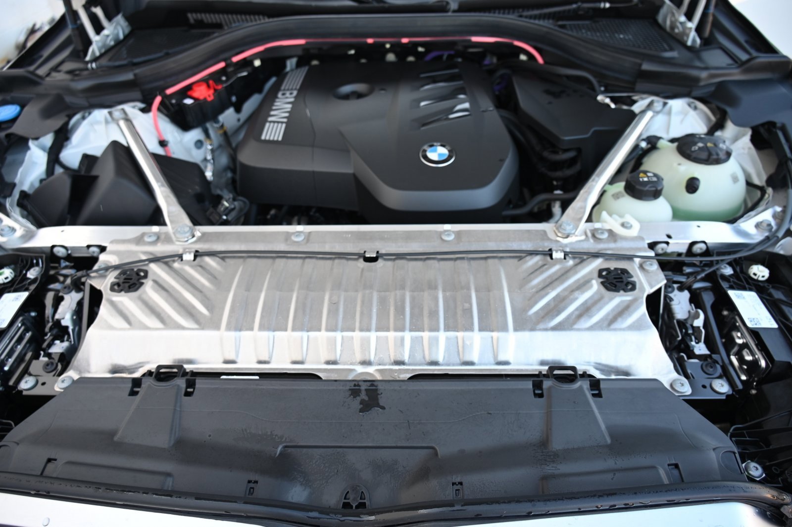 Used 2025 BMW X3 xDrive30i w/ Convenience Package image 23