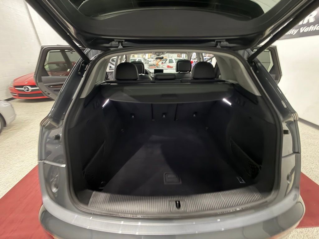 Used 2019 Audi Q5 3.0T Premium Plus w/ Premium Plus Package AWD/4WD image 50