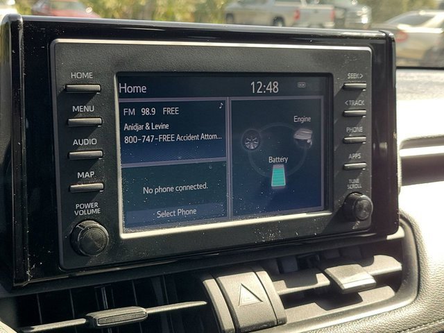 Used 2019 Toyota RAV4 LE image 24