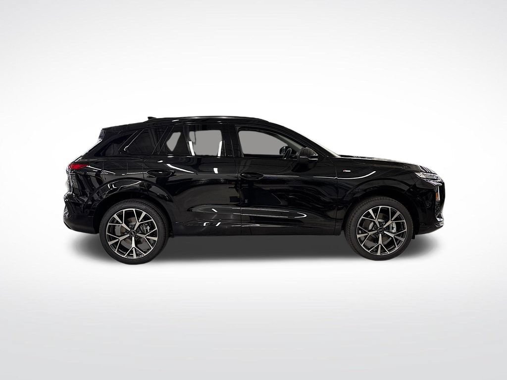 New 2026 Audi Q3 quattro 2.0T AWD/4WD image 6