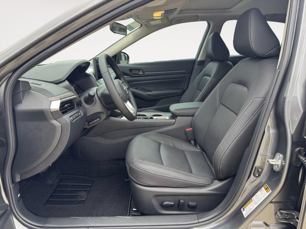 New 2026 Nissan Altima 2.5 SV w/ SV Premium Package FWD image 10
