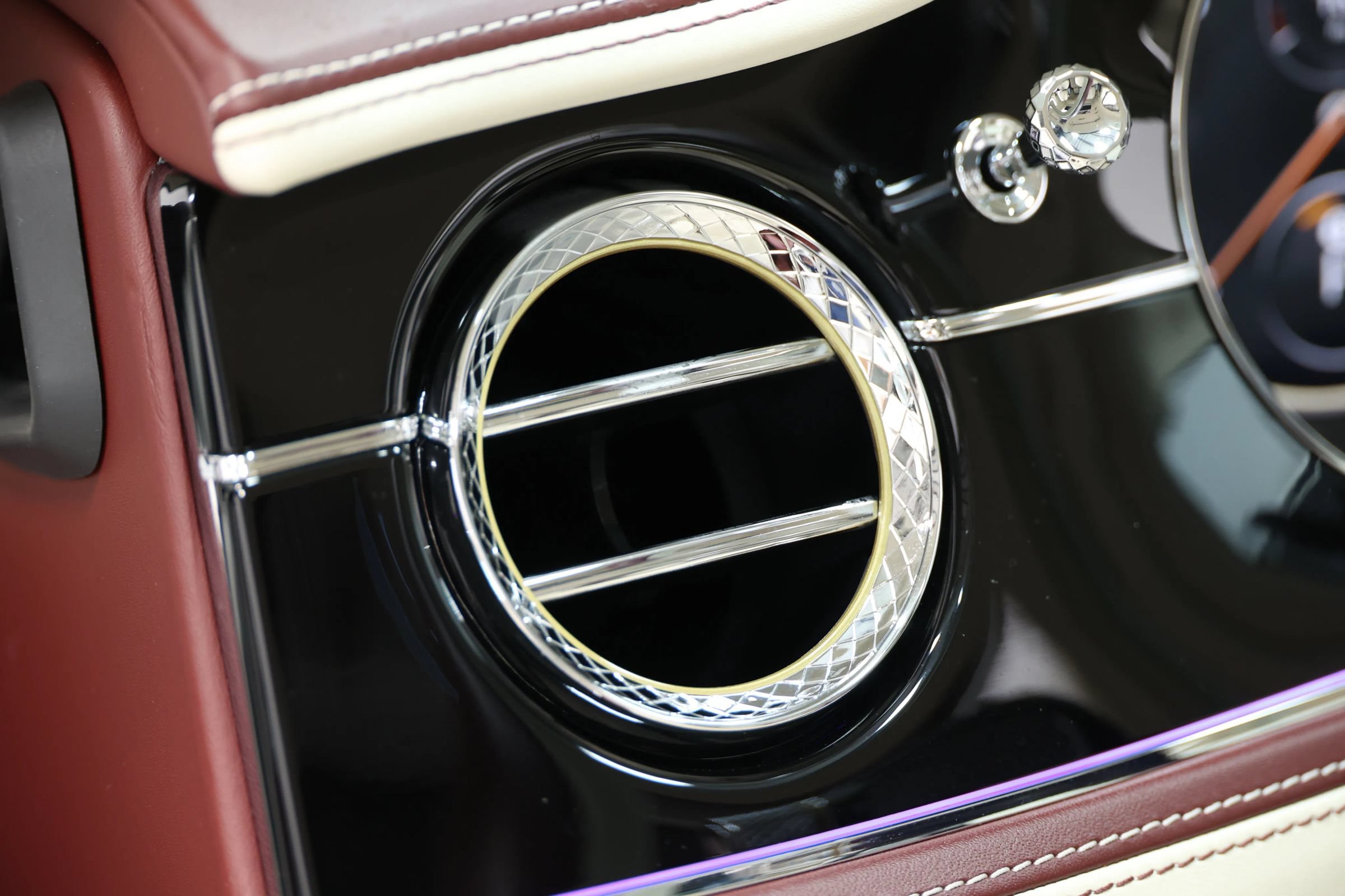 Used 2022 Bentley Flying Spur W12 AWD/4WD image 31