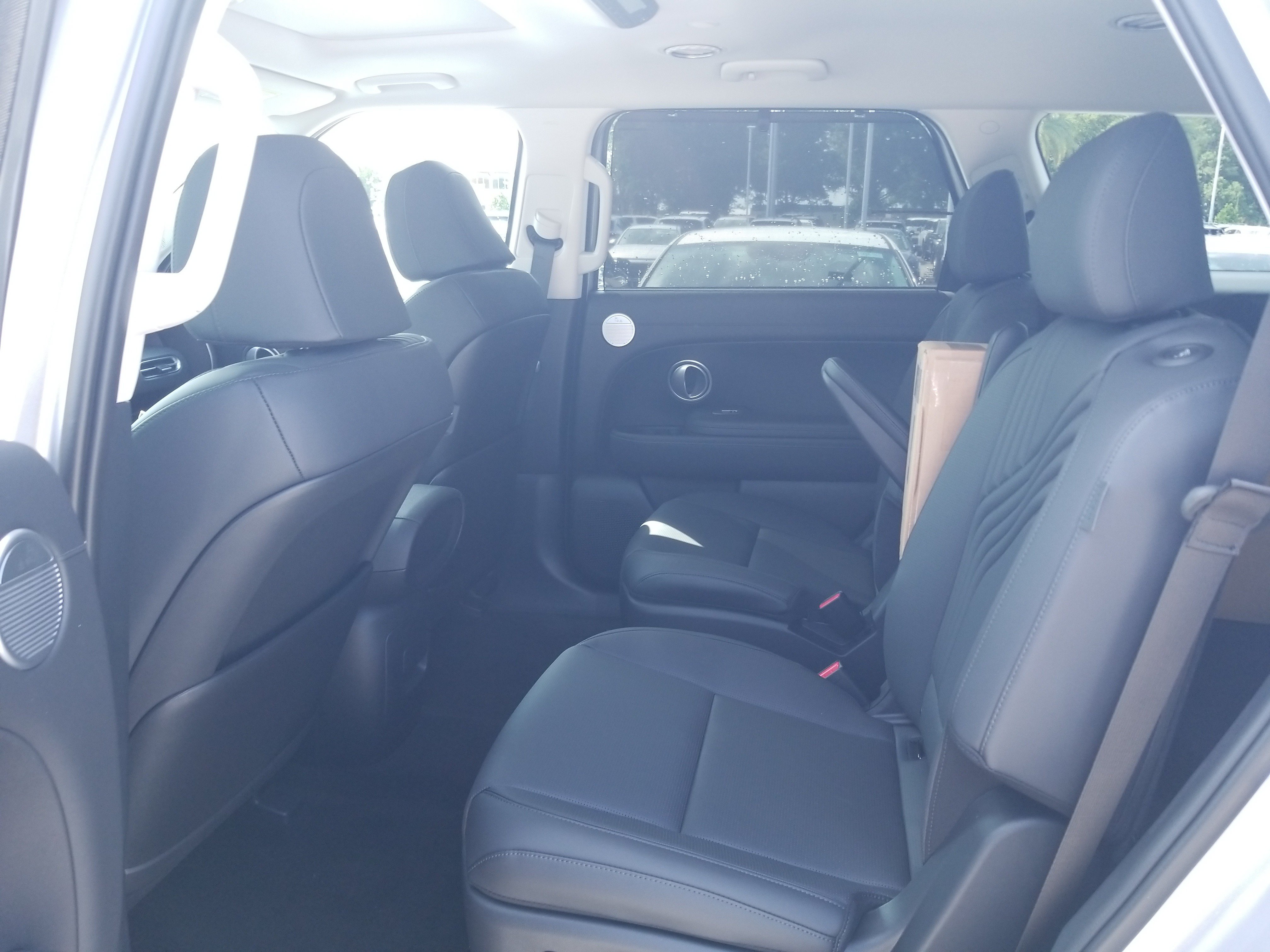 New 2026 Hyundai Palisade SEL Premium FWD image 12