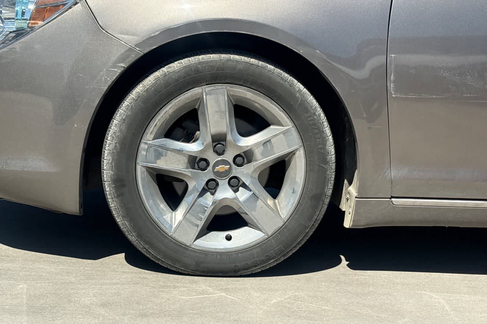 Used 2010 Chevrolet Malibu LT w/ Power Convenience Package FWD image 12
