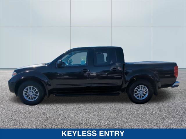 Used 2014 Nissan Frontier SV w/ SV Value Truck Package RWD image 2