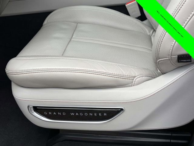 Used 2022 Jeep Grand Wagoneer Series I AWD/4WD image 5