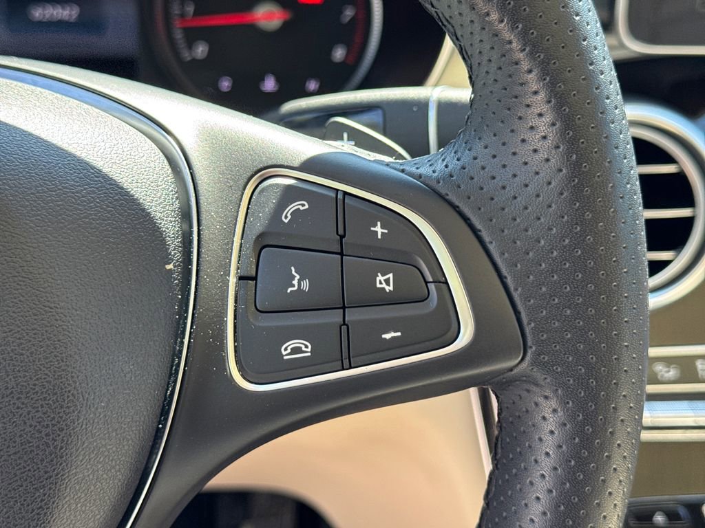 Used 2018 Mercedes-Benz GLC 300 image 26