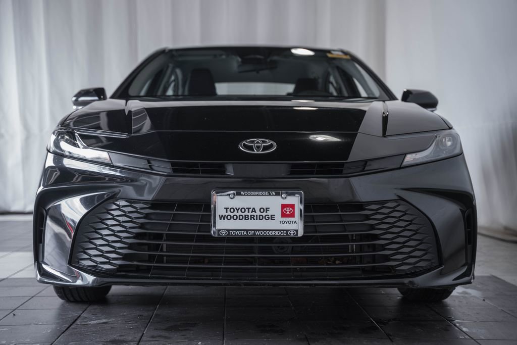 Used 2025 Toyota Camry LE FWD image 2
