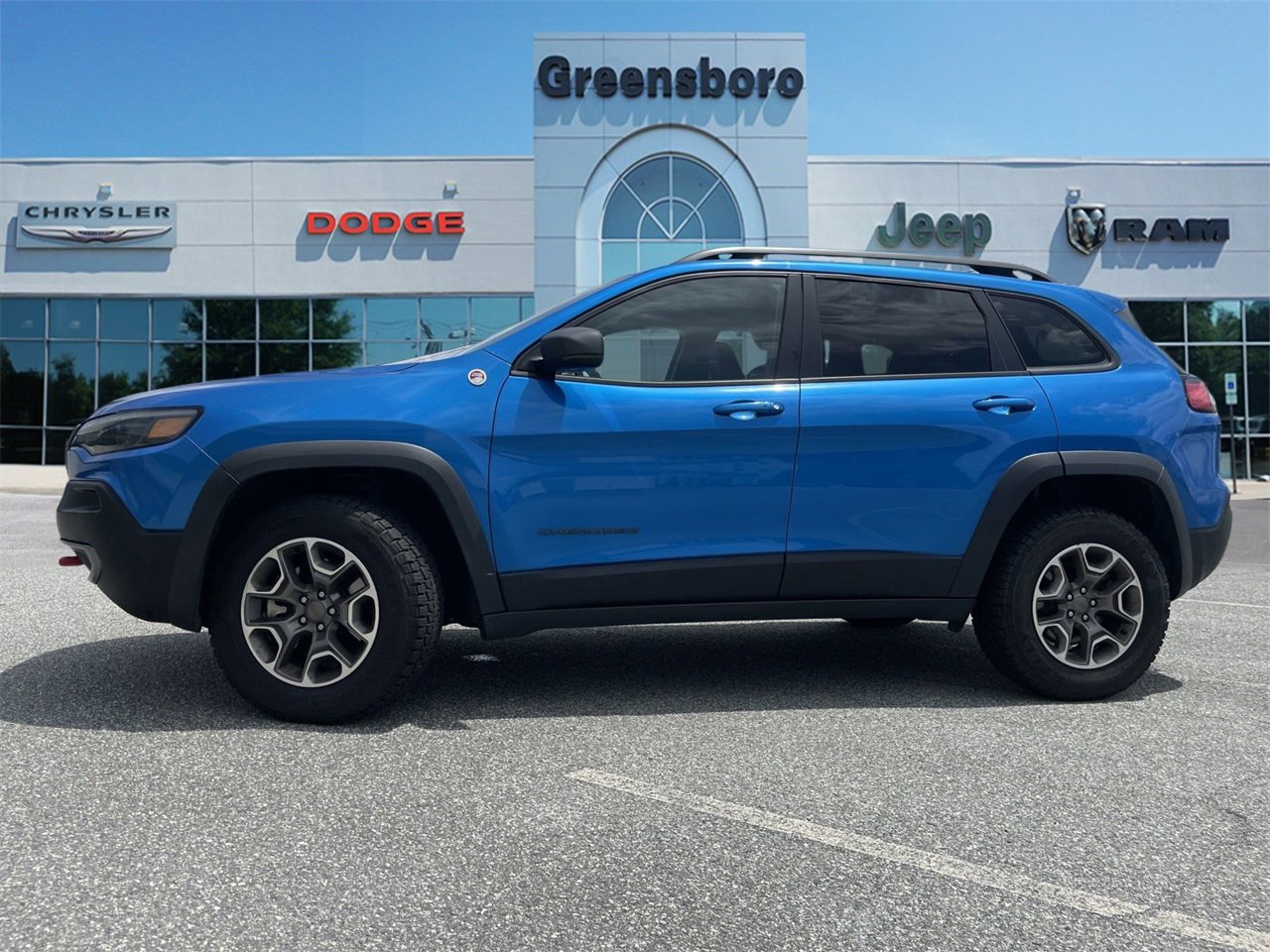 Used 2021 Jeep Cherokee Trailhawk w/ Trailer Tow Group