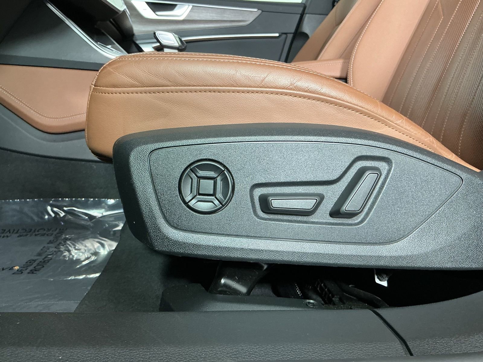 Used 2024 Audi A6 Premium Plus image 17