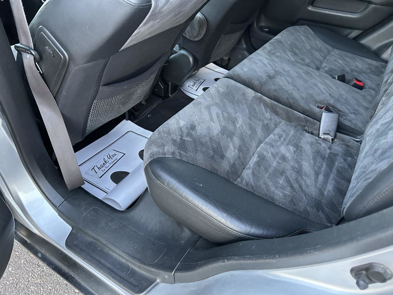 Used 2004 Honda CR-V EX image 9