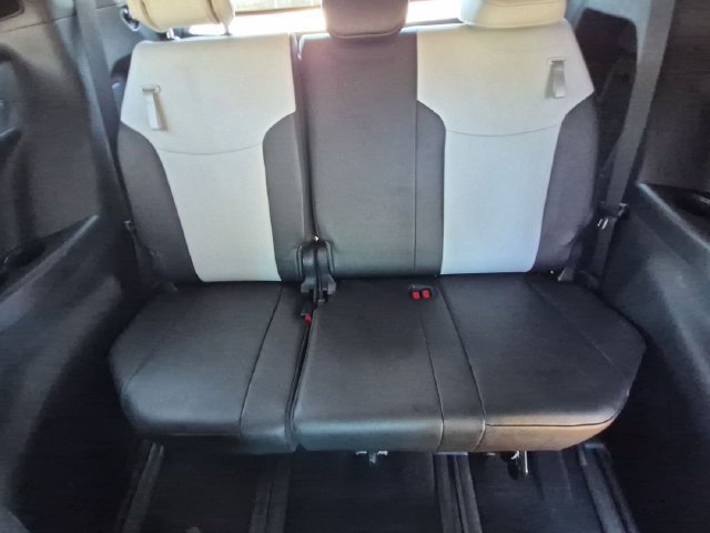 Certified 2025 Toyota Sienna XSE w/ XSE Plus Package AWD/4WD image 27