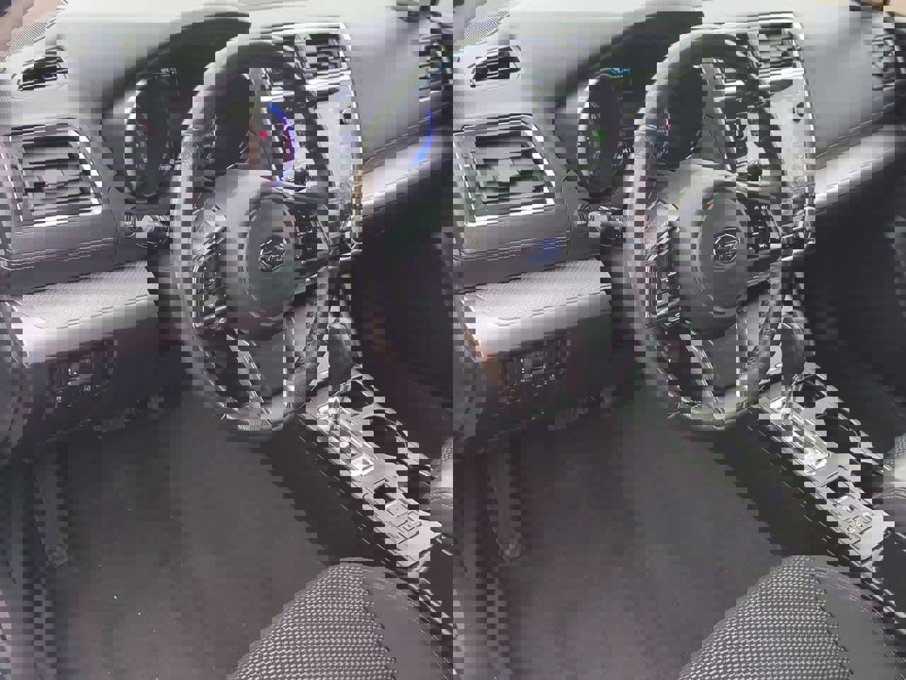 Used 2019 Subaru Outback 2.5i Premium image 2