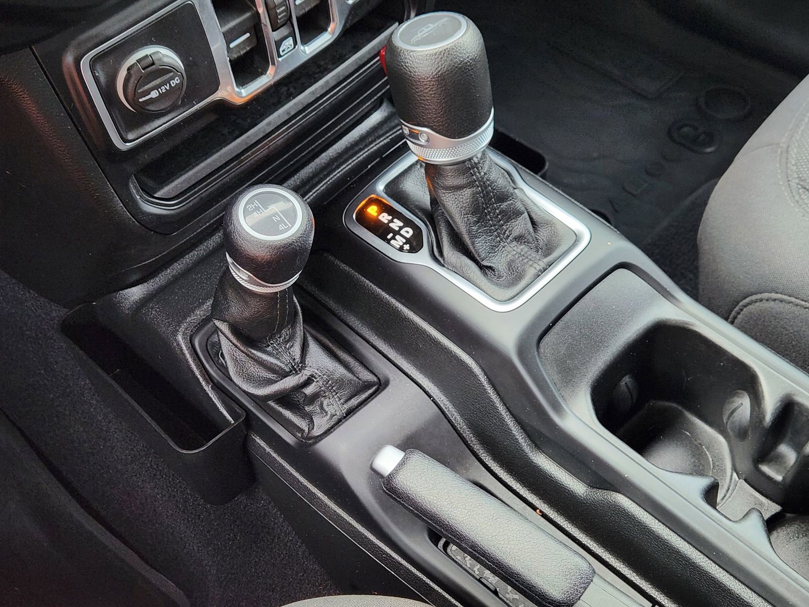 Used 2022 Jeep Gladiator Sport AWD/4WD image 22