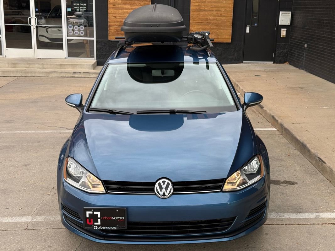 Used 2017 Volkswagen Golf S AWD/4WD image 8