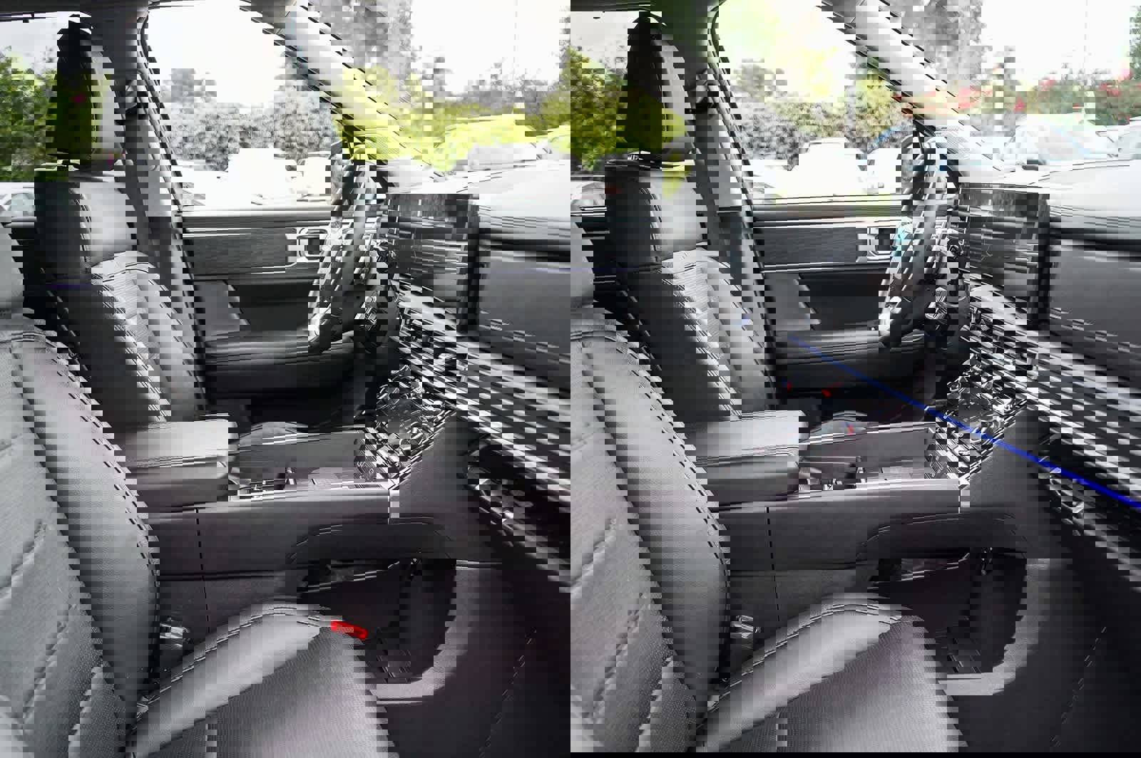 Used 2024 Hyundai Santa Fe Limited image 14